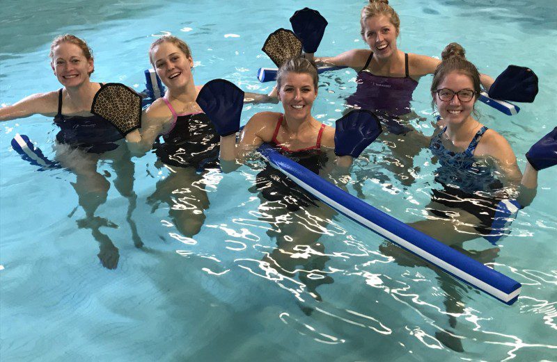 Aquatic Mitts – Why Use Them?