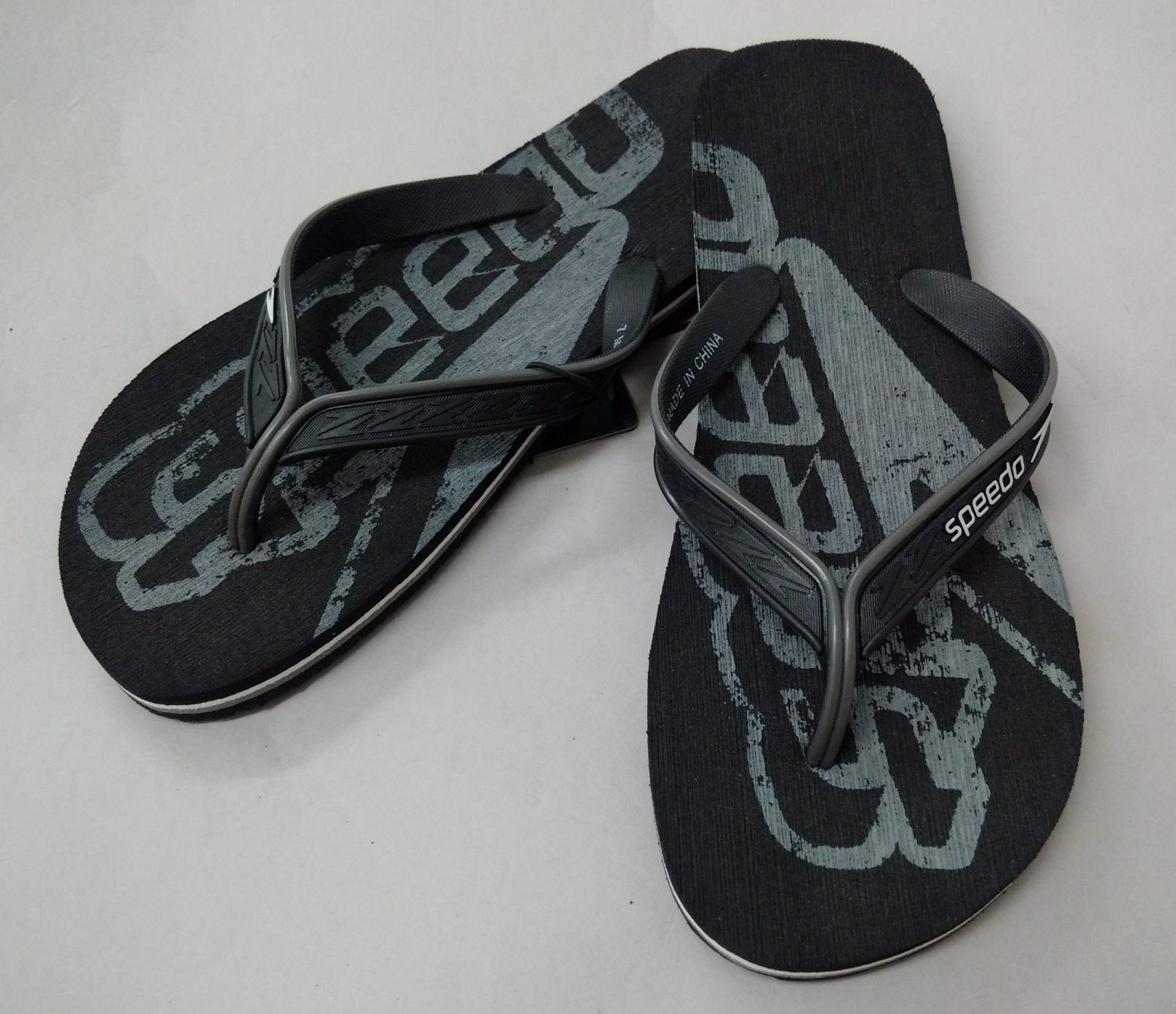 speedo flip flops
